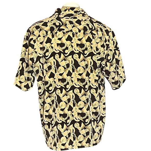Inserch Men’s Short Sleeve Button Up Wild Print Shirt Sz L - Picture 3 of 5